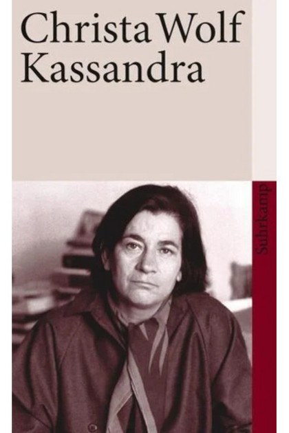 Das Porträt der Autorin Christa Wolf auf dem Buchcover von Kassandra