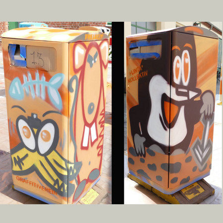 Abfallbehälter mit Graffiti-Motiv, der kleine Maulwurf, eine Maus und eine Bananenschale mit Augen
