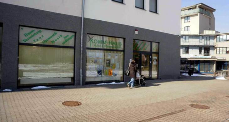 Gebäudeansicht KOMM-Haus in Grünau
