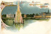 Historische Postkarte mit Gebäuden der Industrie und Gewerbe Ausstellung 1897 und eine Licht-Wasser-Fontäne in einem Teich
