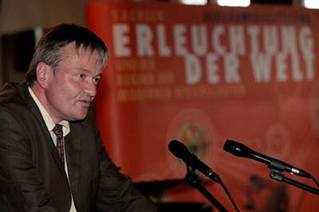 Portraitfoto Prof. Dr. Dr. Detlef Dörings, Herausgeber des zweiten Bandes der Leipziger Stadtgeschichte zur Frühen Neuzeit.