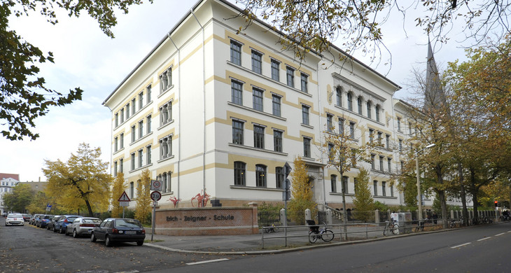Erich-Zeigner-Schule, sanierte Fassade