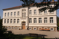 Gebäudeansicht Schule zur Lernförderung - Schule Engelsdorf