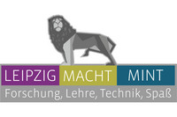 Stilisierter Löwe auf Bausteinen, Schriftzug "Leipzig macht MINT. Forschung, Lehre, Technik, Spaß"