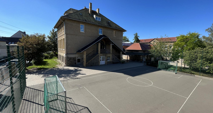 Gebäudeansicht Grundschule - Schule Rückmarsdorf