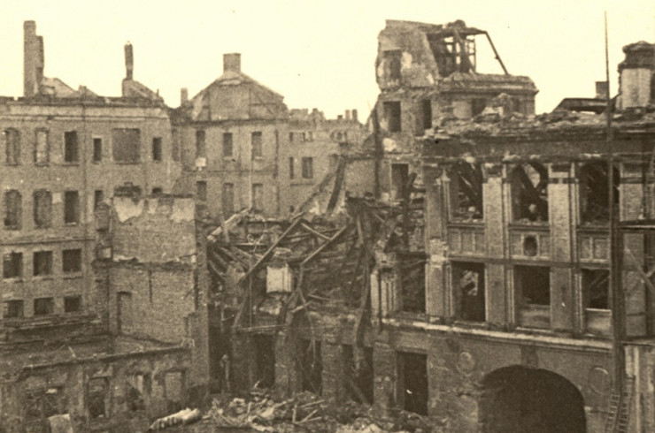 Leipziger Häuser in Trümmern nach Luftangriff im Zweiten Weltkrieg
