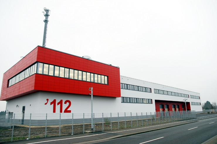 Modernes Feuerwehrgebäude