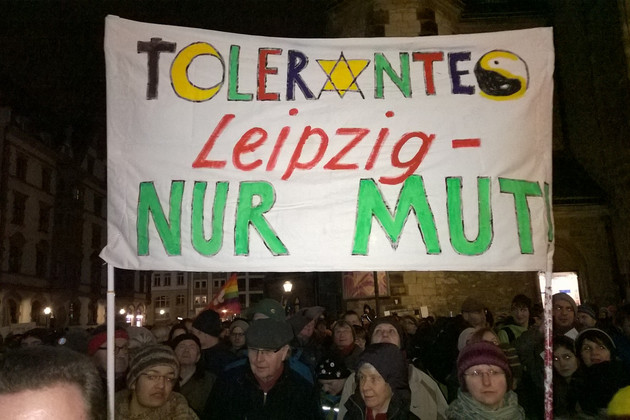 Demonstranten mit Banner