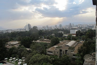 Skyline von Addis Abeba mit Bewölkung