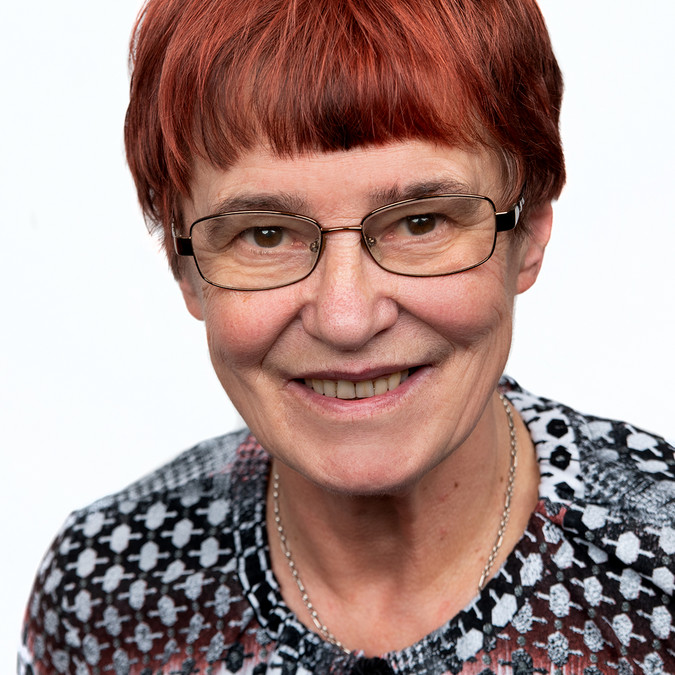 Porträt von Dr. Helga Hartwig