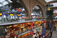 Einkaufspromenaden im Hauptbahnhof Leipzig