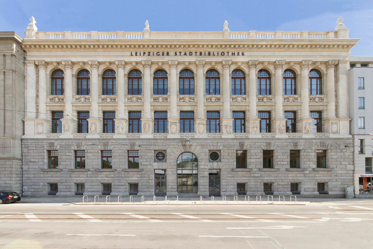 Leipziger Stadtbibliothek Frontansicht des Gebäudes