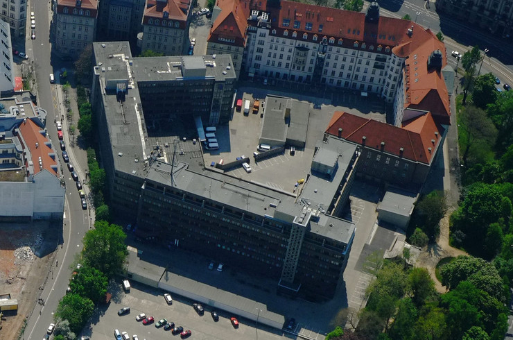 Luftbild des Gebäudes am Mattäikirchof