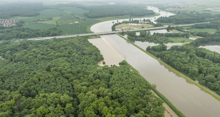 Hochwasser 2013 der Weißen Elster am Nordwestlichen Auenwald von Leipzig