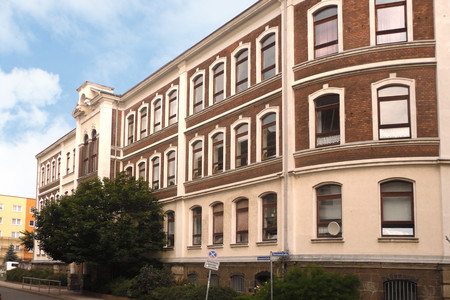 Gebäudeansicht Grundschule - August-Bebel-Schule