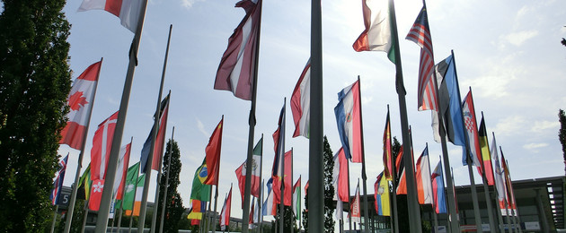 Leipzig International: Flaggen auf der Leipziger Messe